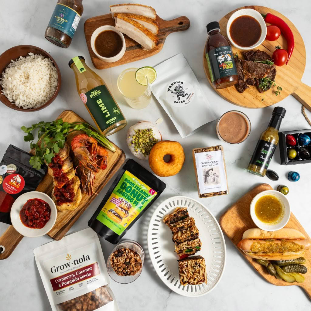 Everything with cake with food