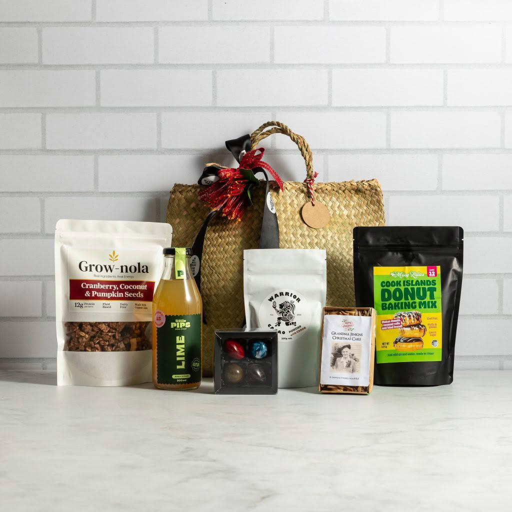 Sweet kete with cake