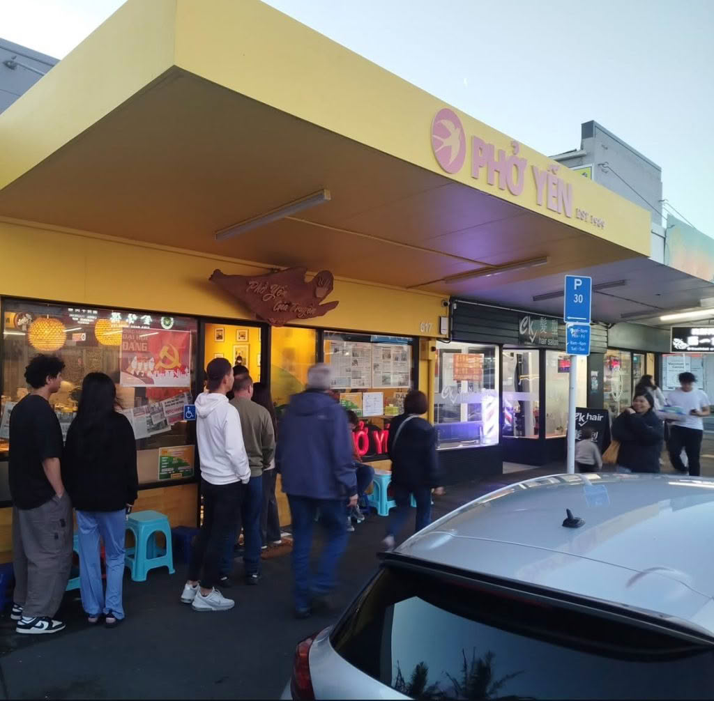 Vietnamese restaurant Phở Yen's opening day success with lines out the door at 617 Dominion Road